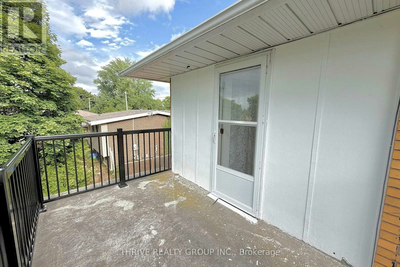 UPPER-1023 Eagle Drive, London, ON, N5Z 3H4 - 7