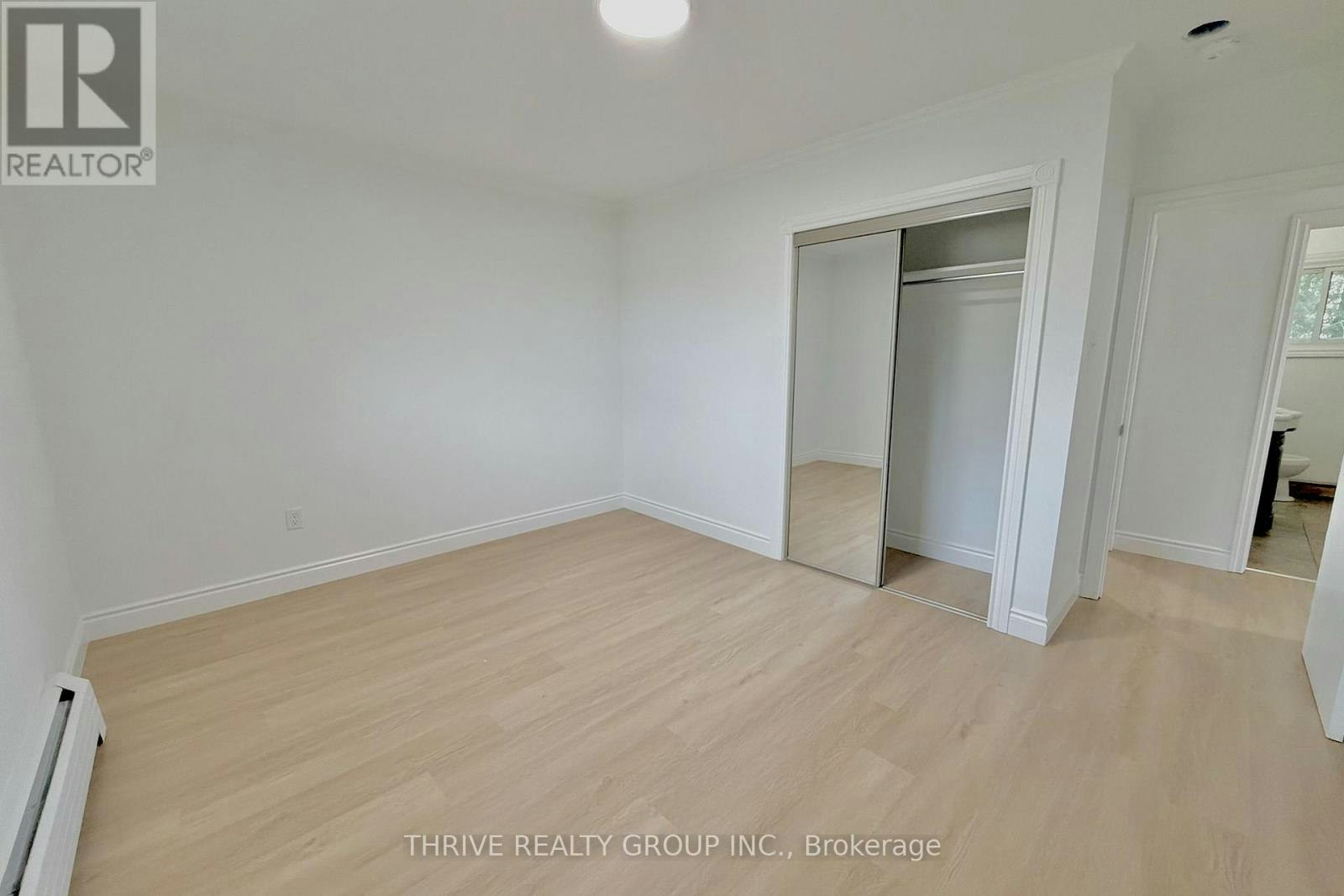 UPPER-1023 Eagle Drive, London, ON, N5Z 3H4 - 13
