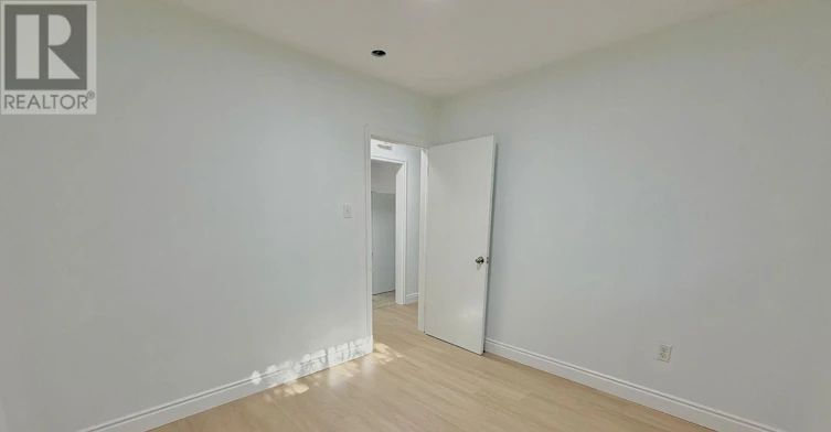 UPPER-1023 Eagle Drive, London, ON, N5Z 3H4 - 17