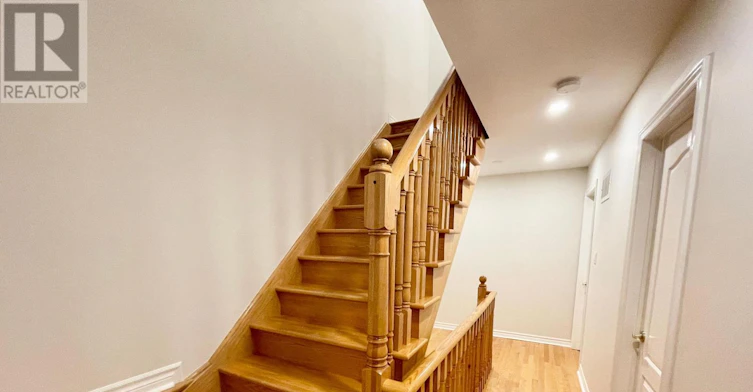10 William Poole Way, Toronto, ON, M2N 7A7 - 17