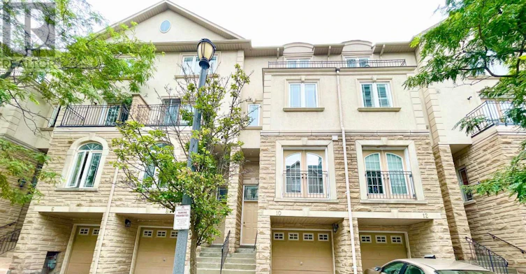 10 William Poole Way, Toronto, ON, M2N 7A7 - 2