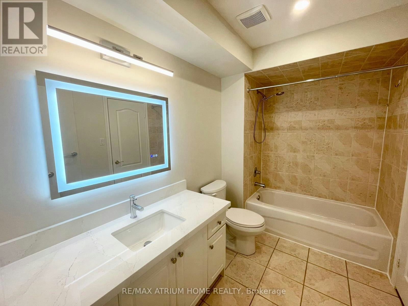 10 William Poole Way, Toronto, ON, M2N 7A7 - 14