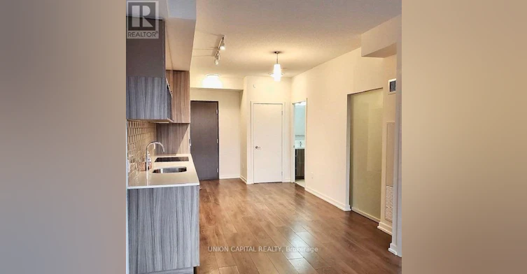 201-52 Forest Manor Road, Toronto, ON, M2J 0E2 - 4