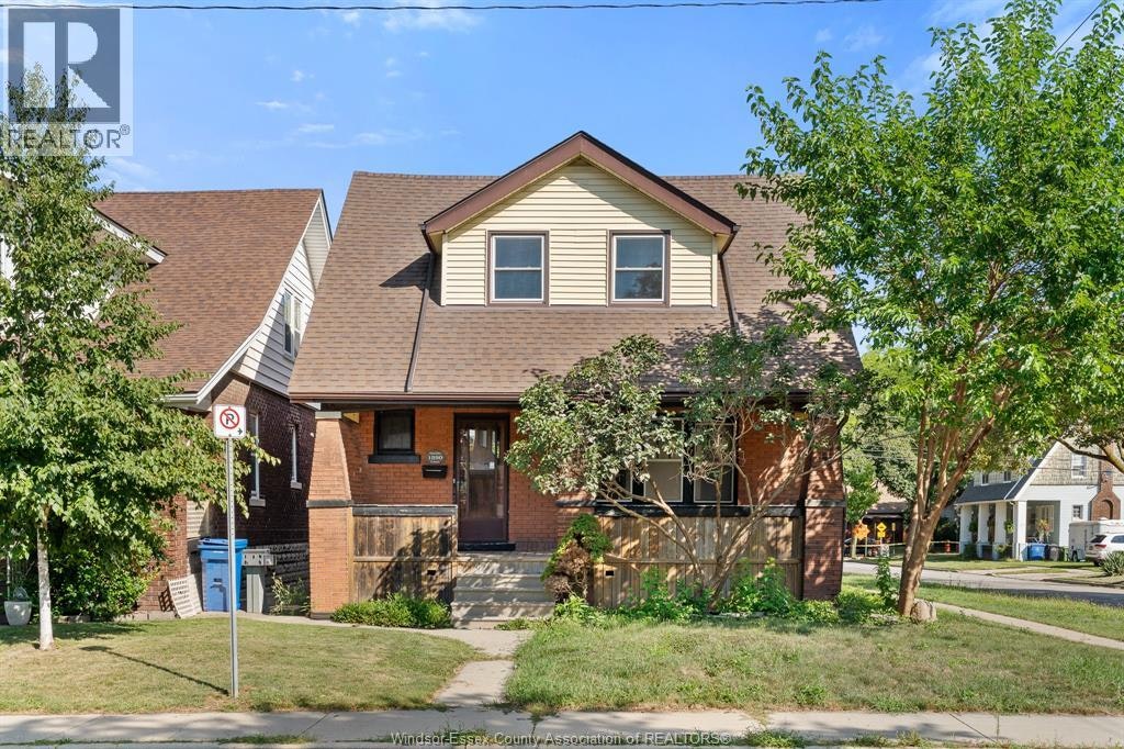 1890 Oneida Court, Windsor, ON, N8Y 1S8