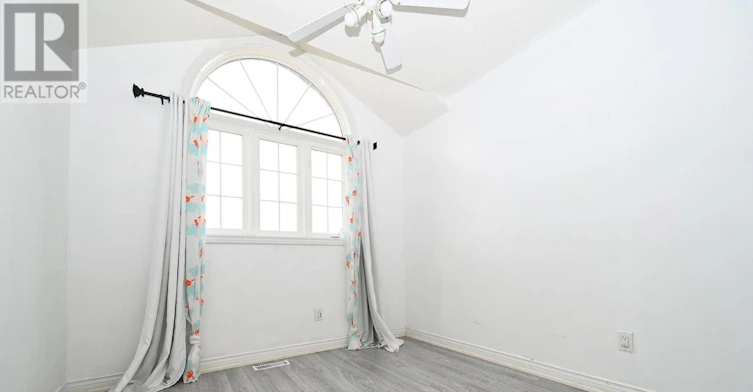 233 Stanley Street, Barrie, ON, L4M 6X9 - 16