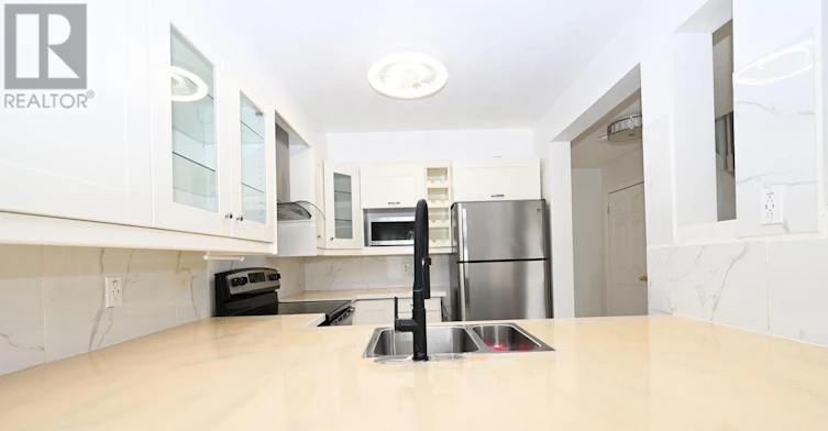 233 Stanley Street, Barrie, ON, L4M 6X9 - 9