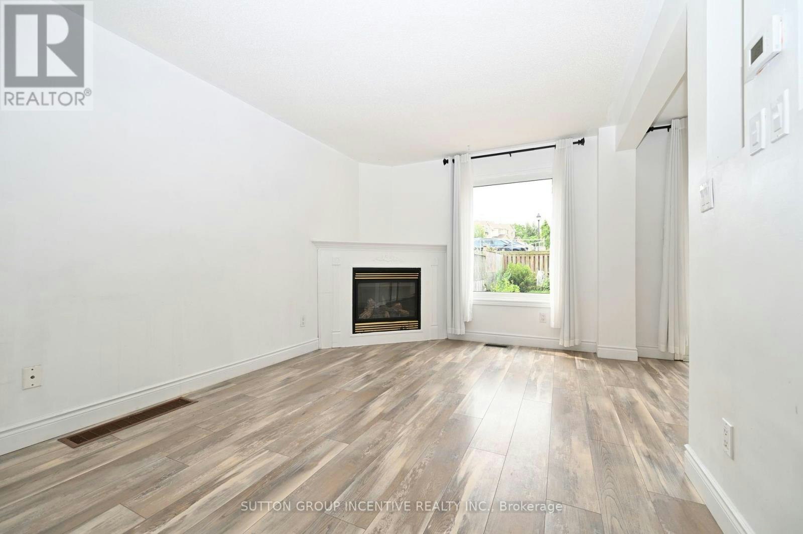 233 Stanley Street, Barrie, ON, L4M 6X9 - 3