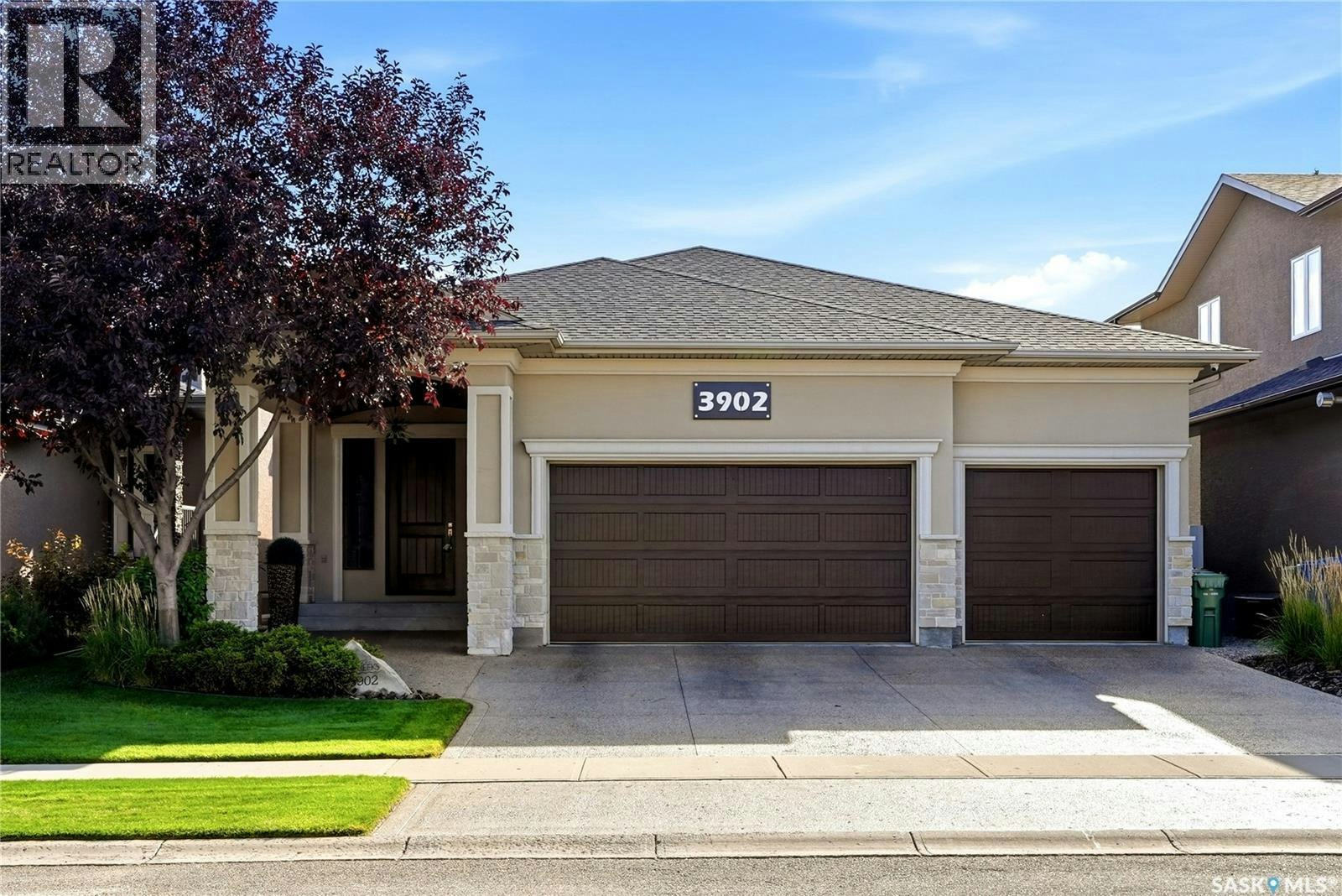 3902 Goldfinch Way, Regina, SK, S4V 1S3