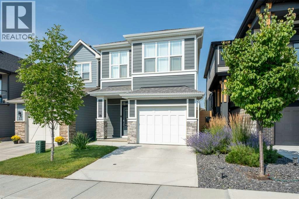 19 Cranbrook Gardens SE, Calgary, AB, T3M 2X5