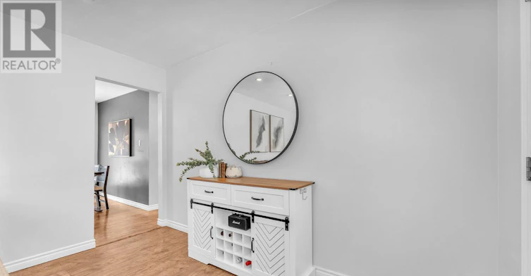 UPPER-238 Mcnay Street, London, ON, N5Y 1L4 - 6