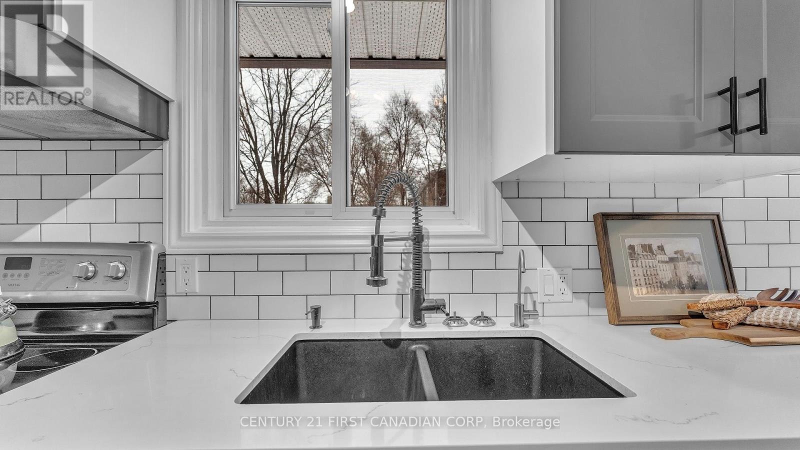 UPPER-238 Mcnay Street, London, ON, N5Y 1L4 - 10