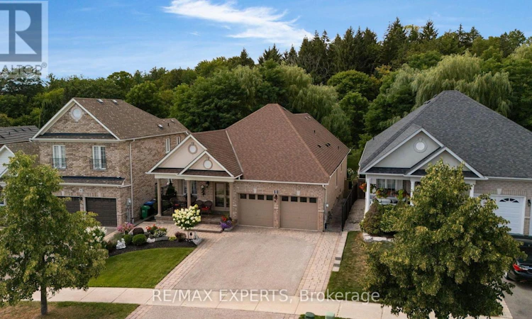 8 Evans Ridge