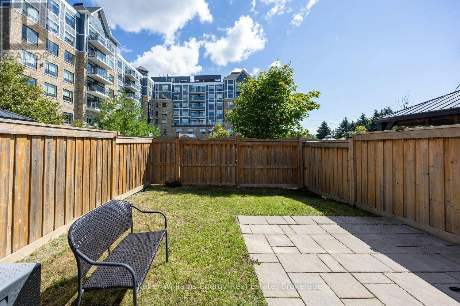 72 Longshore Way, Whitby, ON, L1N 0M1 - 3