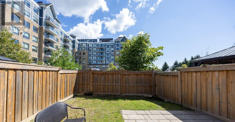 72 Longshore Way, Whitby, ON, L1N 0M1 - 3