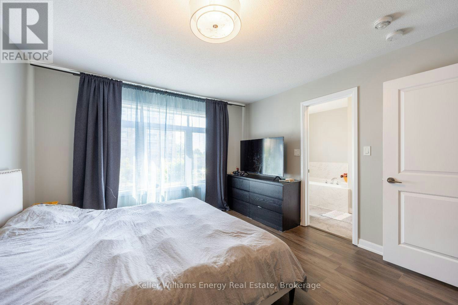 72 Longshore Way, Whitby, ON, L1N 0M1 - 10