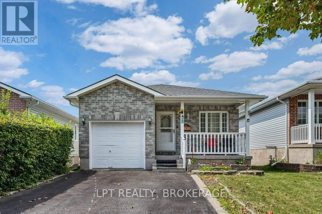 8 Wilfred Crescent, Kingston, ON, K7K 7G9