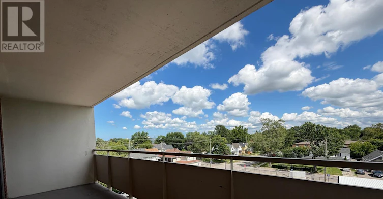 508-4982 Chrysler Avenue, Niagara Falls, ON, L2E 7B4 - 12