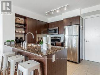 708-830 Lawrence Avenue W, Toronto, ON, M6A 0B6 - 7