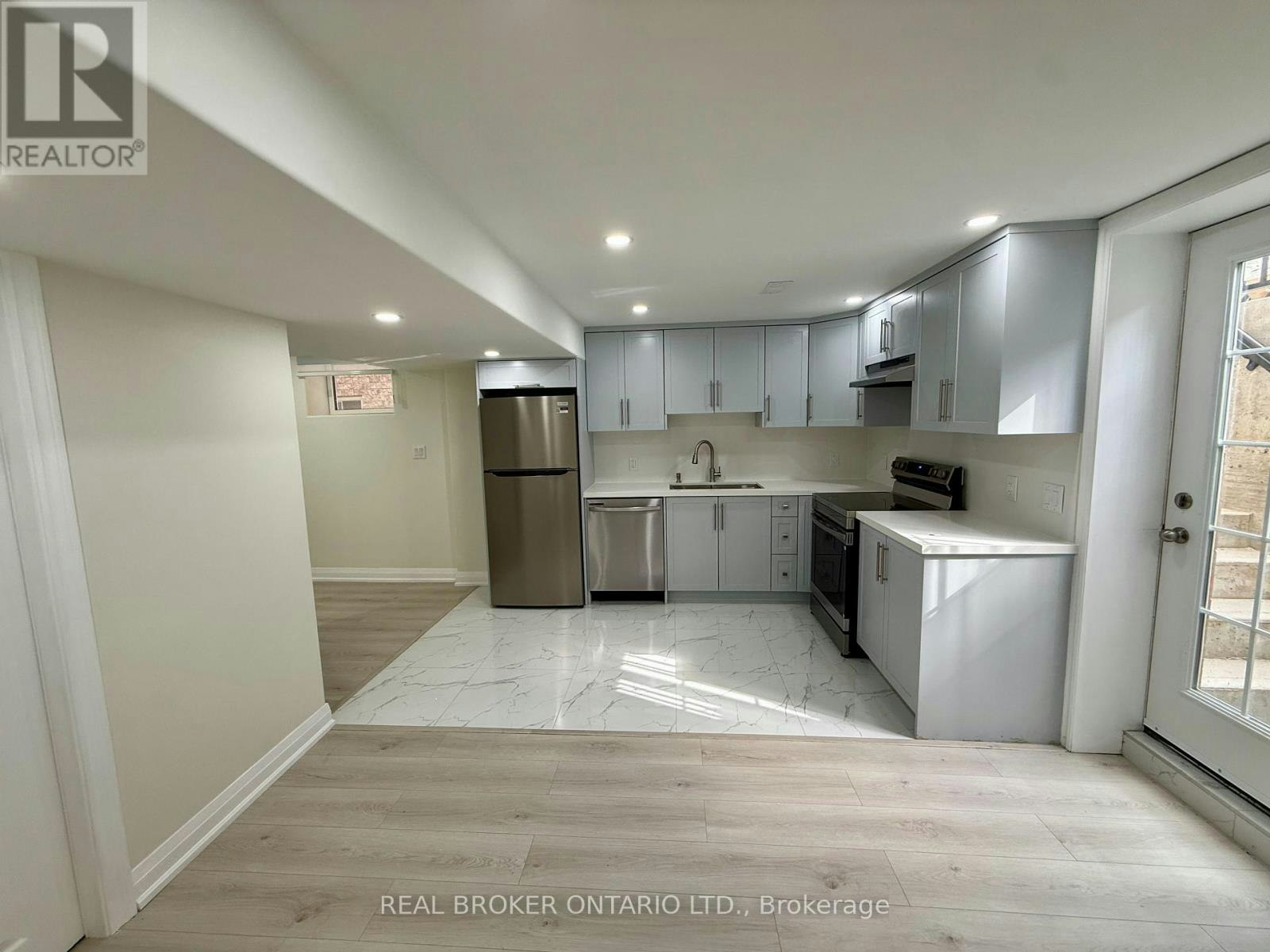 BSMT-42 Sunnyview Road, Brampton, ON, L7A 3E4 - 3