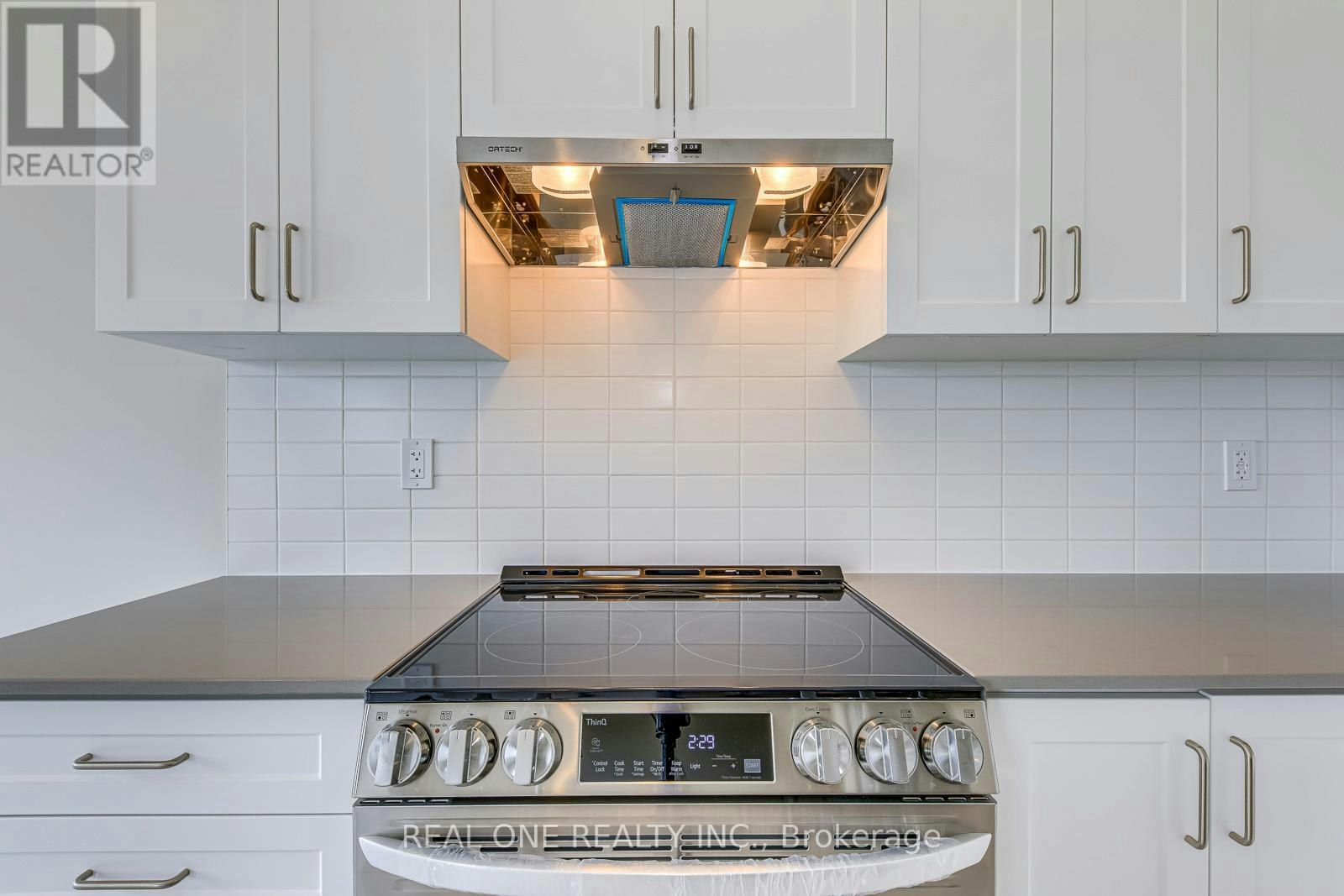 3099 Perkins Way, Oakville, ON, L6H 7Z5 - 13