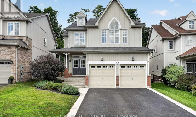 60 Meadowglen Boulevard