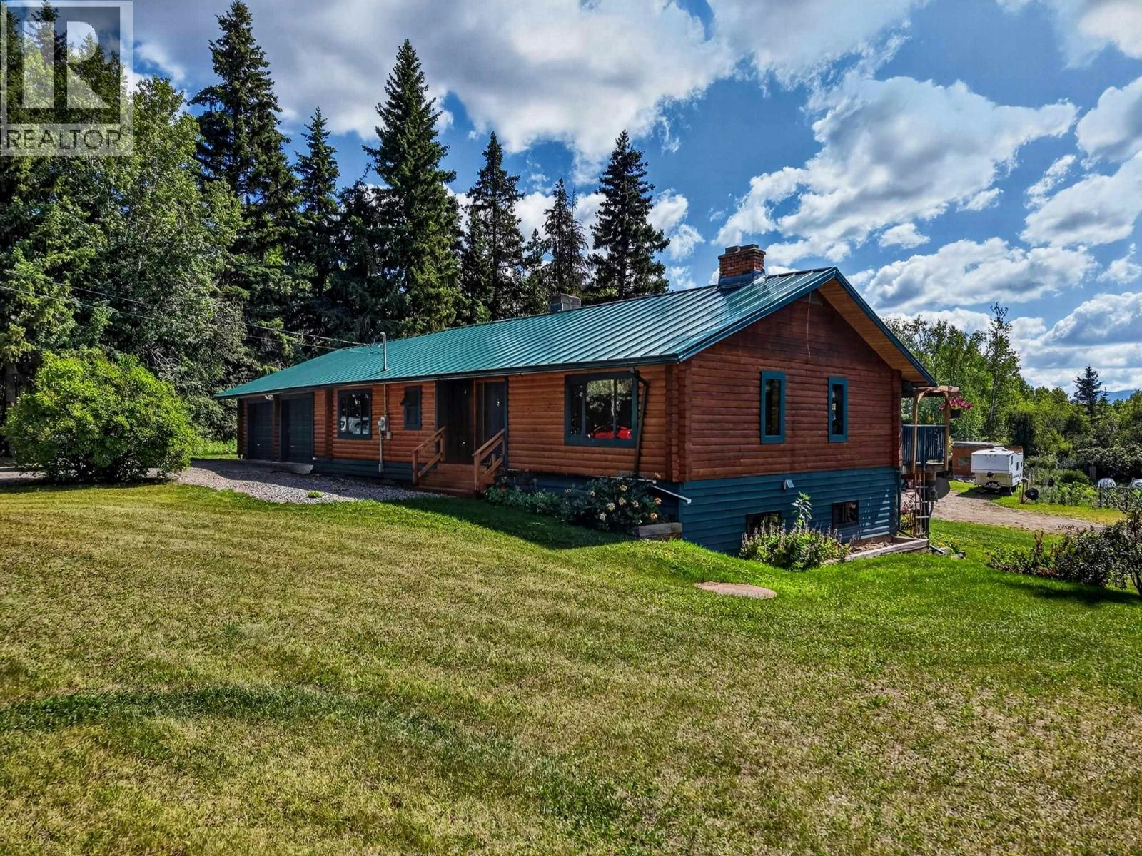 717 Francois Lake Road, Fraser Lake, BC, V0J 1S0