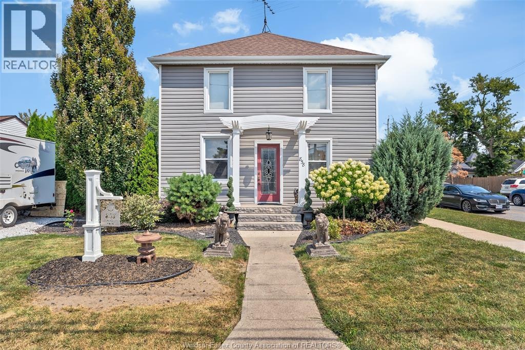 858 Lesperance, Tecumseh, ON, M8N 1W7