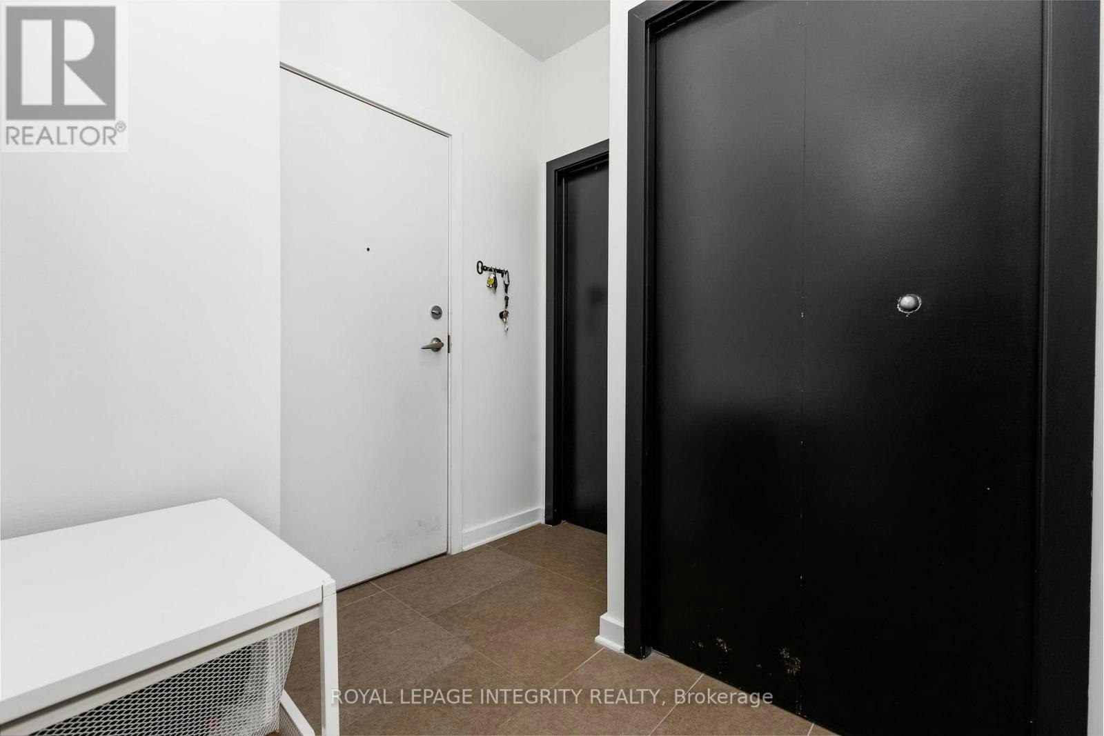 202-1308 Thames Street, Ottawa, ON, K1Z 7N4 - 6