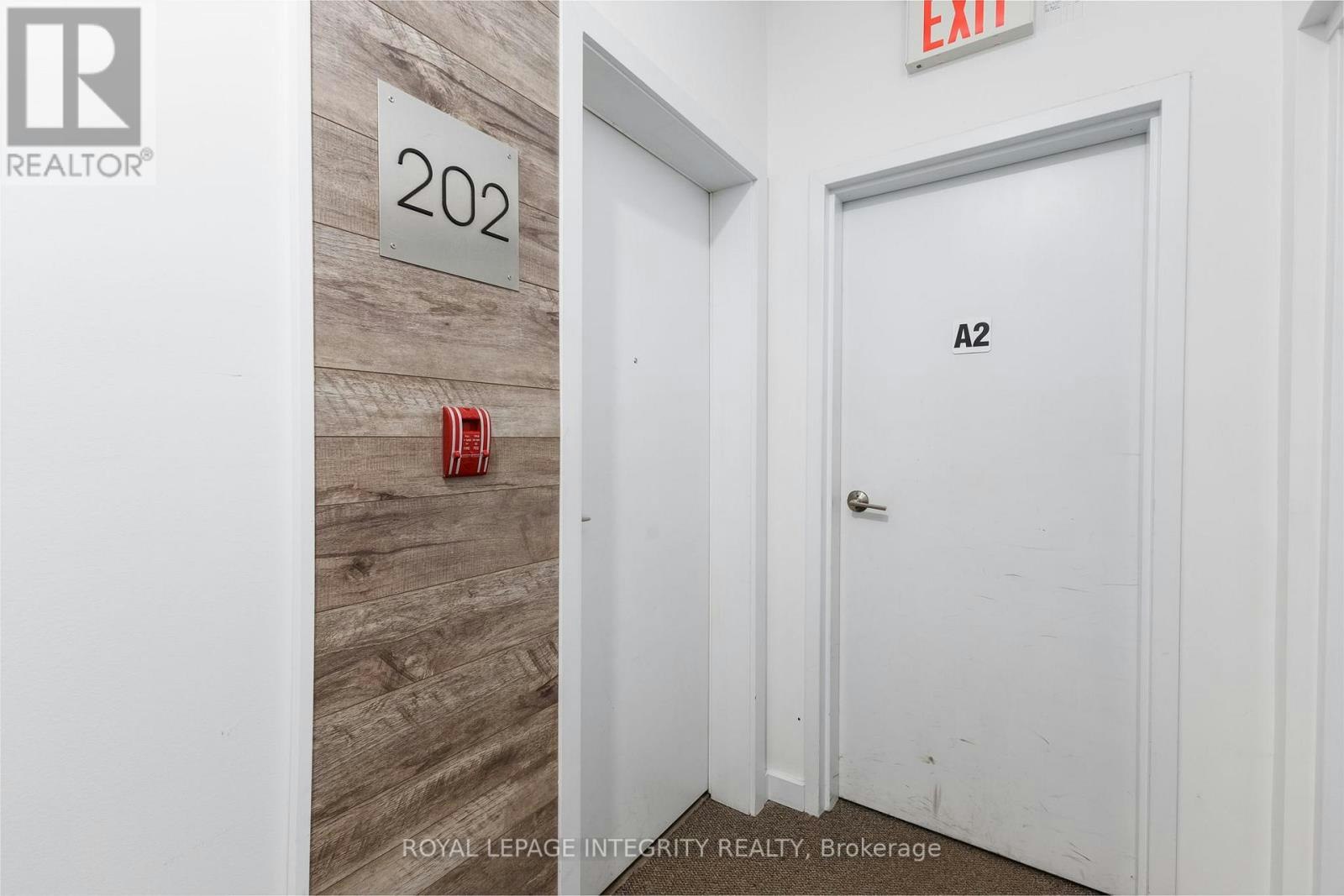 202-1308 Thames Street, Ottawa, ON, K1Z 7N4 - 5