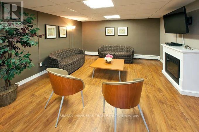 302-4982 Chrysler Avenue, Niagara Falls, ON, L2E 7B4 - 20