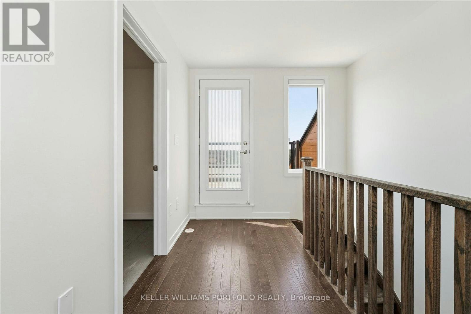 372 Lawrence Heights Way, Toronto, ON, M6A 0E8 - 36