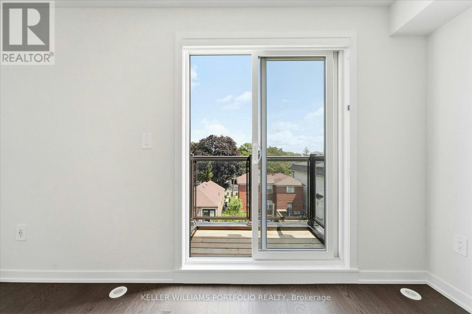 372 Lawrence Heights Way, Toronto, ON, M6A 0E8 - 35