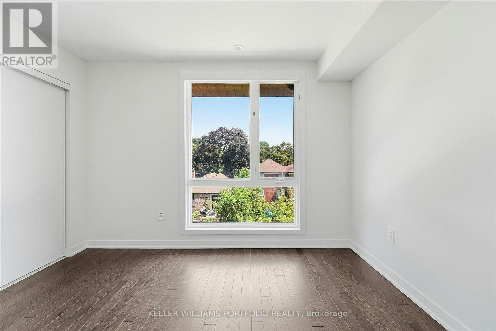 372 Lawrence Heights Way, Toronto, ON, M6A 0E8 - 22
