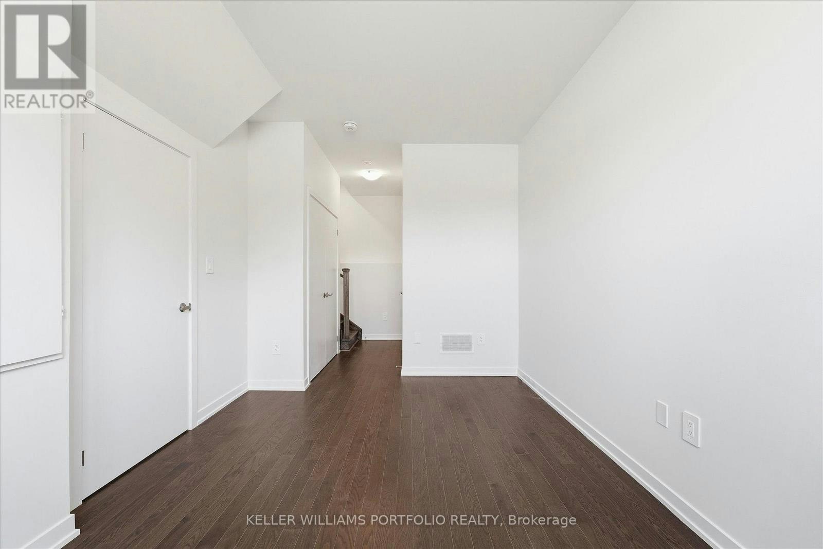 372 Lawrence Heights Way, Toronto, ON, M6A 0E8 - 34