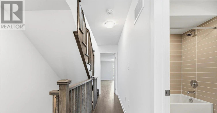 372 Lawrence Heights Way, Toronto, ON, M6A 0E8 - 24