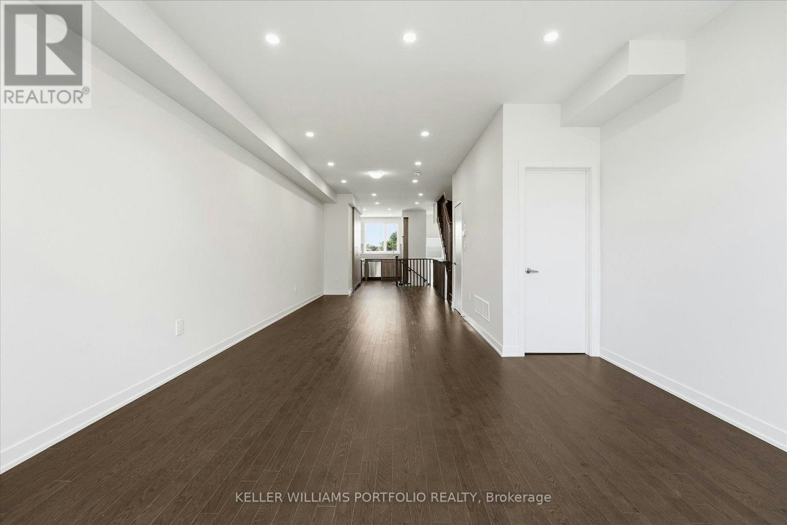 372 Lawrence Heights Way, Toronto, ON, M6A 0E8 - 11