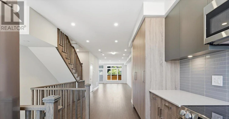 372 Lawrence Heights Way, Toronto, ON, M6A 0E8 - 14