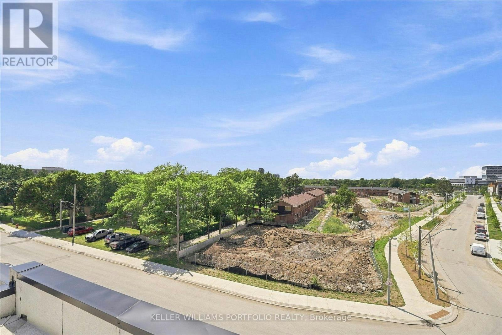 372 Lawrence Heights Way, Toronto, ON, M6A 0E8 - 48
