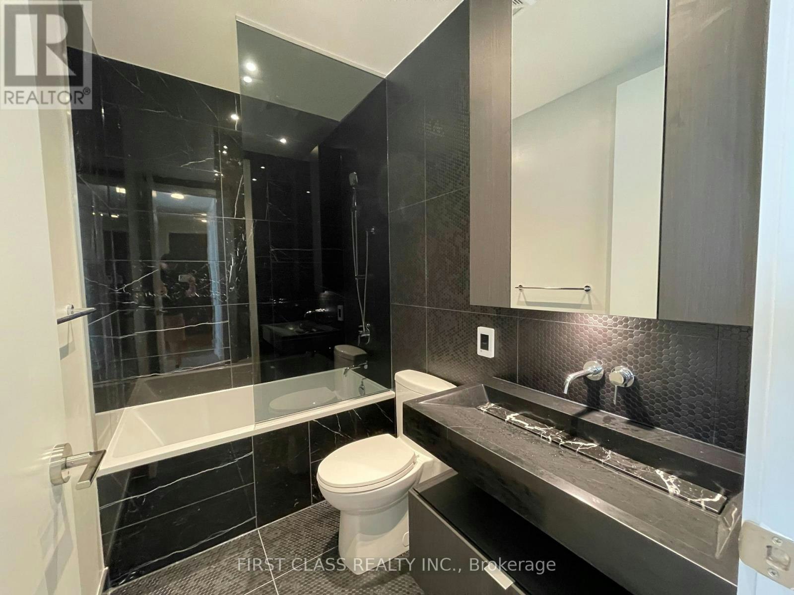 6307-11 Yorkville Avenue, Toronto, ON, M4W 0B7 - 22
