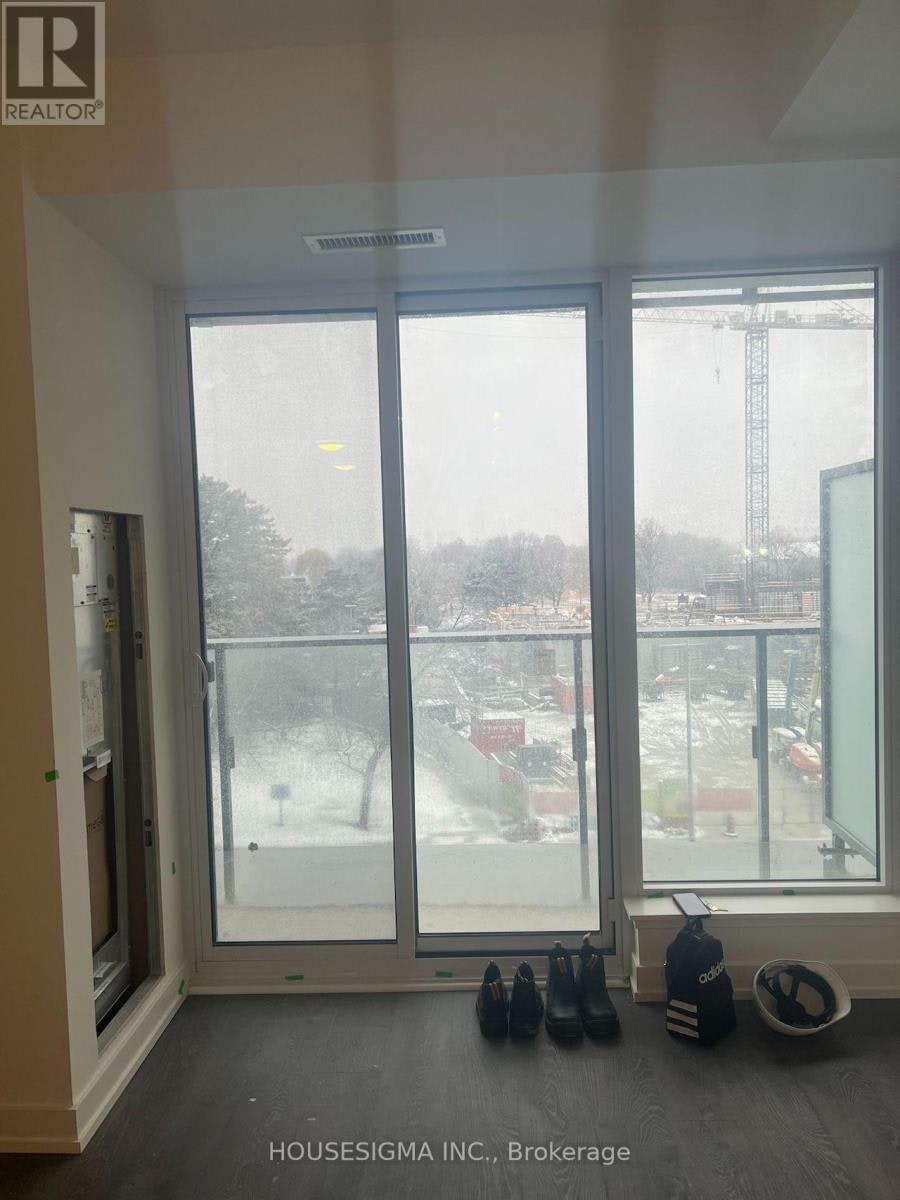 N540-7 Golden Lion Heights, Toronto, ON, M2M 0C1 - 8
