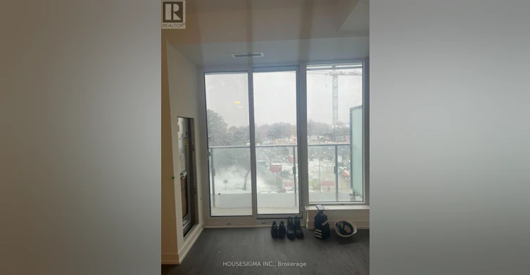 N540-7 Golden Lion Heights, Toronto, ON, M2M 0C1 - 8