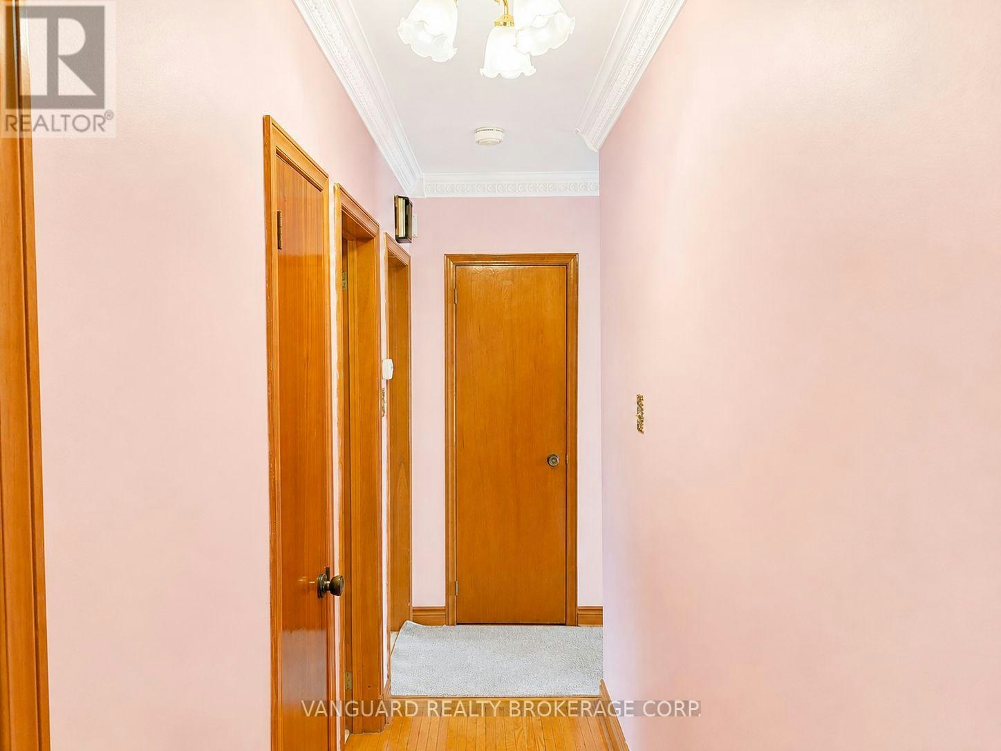 43 Spalding Road, Toronto, ON, M3K 1J8 - 6