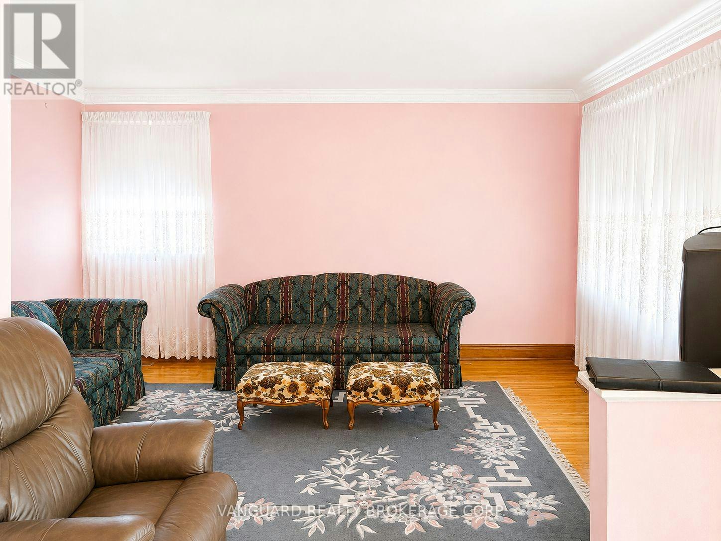 43 Spalding Road, Toronto, ON, M3K 1J8 - 7