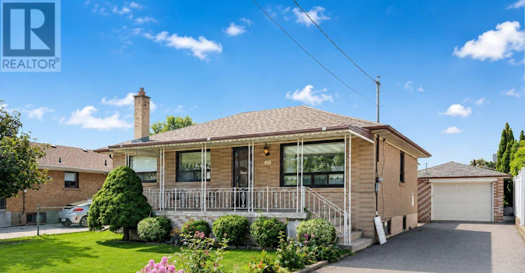 43 Spalding Road, Toronto, ON, M3K 1J8