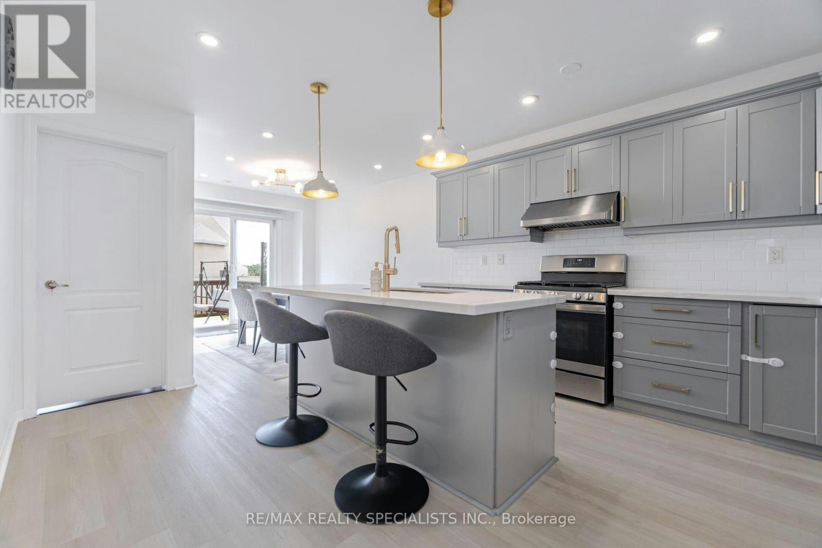 81 Vanhorne Close, Brampton, ON, L7A 0X9 - 9