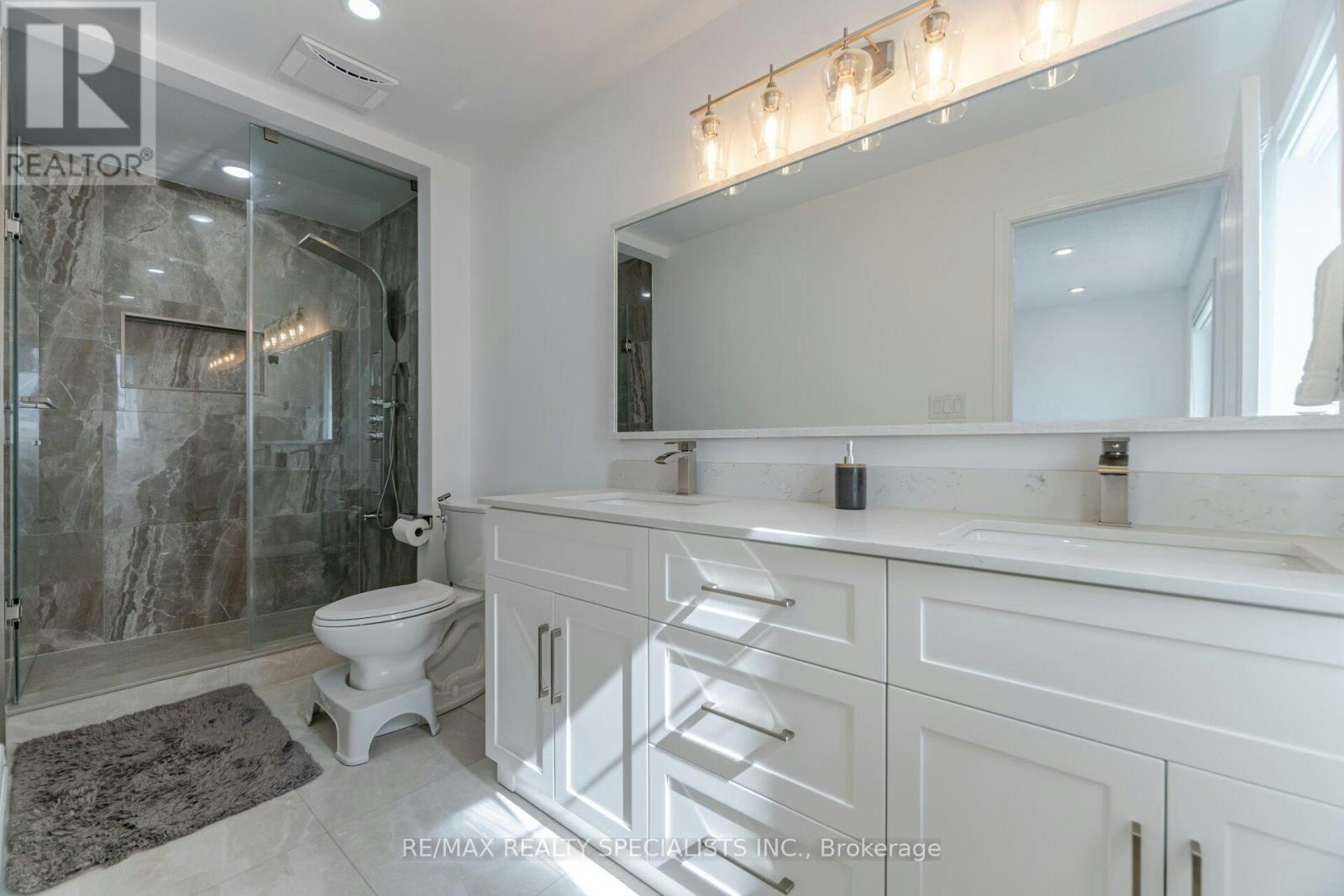 81 Vanhorne Close, Brampton, ON, L7A 0X9 - 23