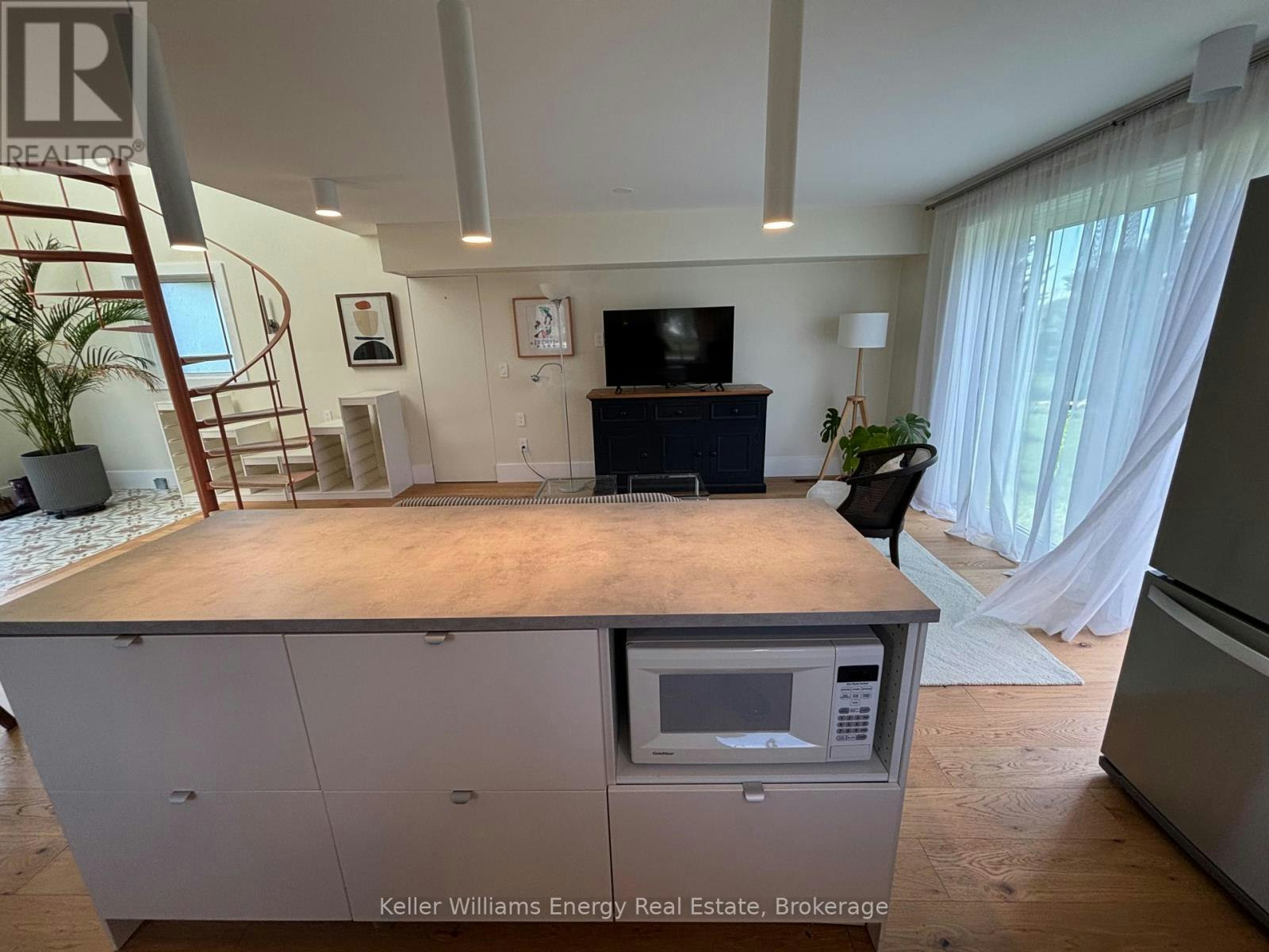 2-18683 Loyalist Parkway, Prince Edward County, ON, K0K 2J0 - 12