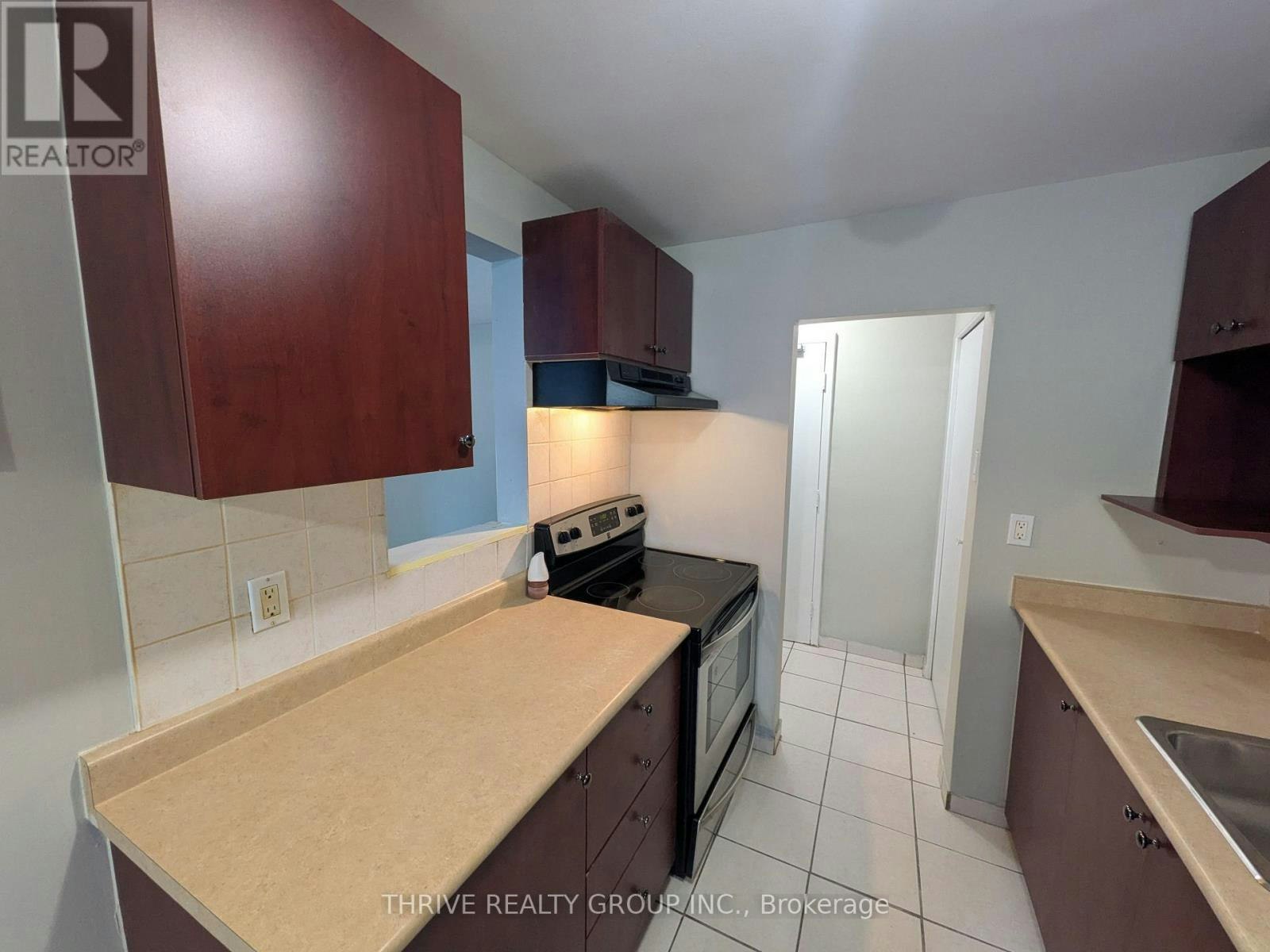 111-931 Wonderland Road S, London, ON, N6K 2X6 - 9