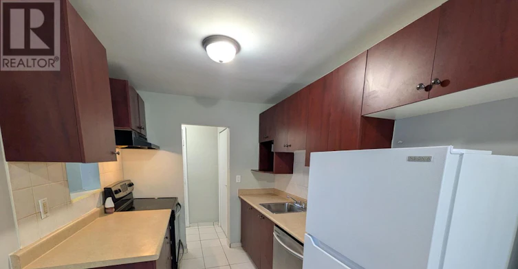 111-931 Wonderland Road S, London, ON, N6K 2X6 - 8