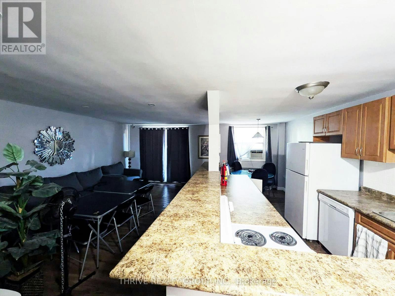 111-931 Wonderland Road S, London, ON, N6K 2X6 - 17